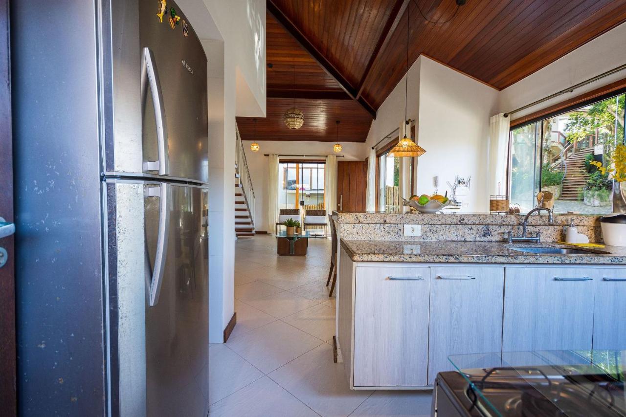 Casa Espetacular Entre Geriba E Ferradurinha - Wifi 200Mb - Piscina Do Codominio - 700 M Da Praia - Garagem - 4 Suites - Area Gourmet Privativa - Cozinha Equipada - Area Kids - Portaria 24H - Ar Condicionado Búzios Kültér fotó